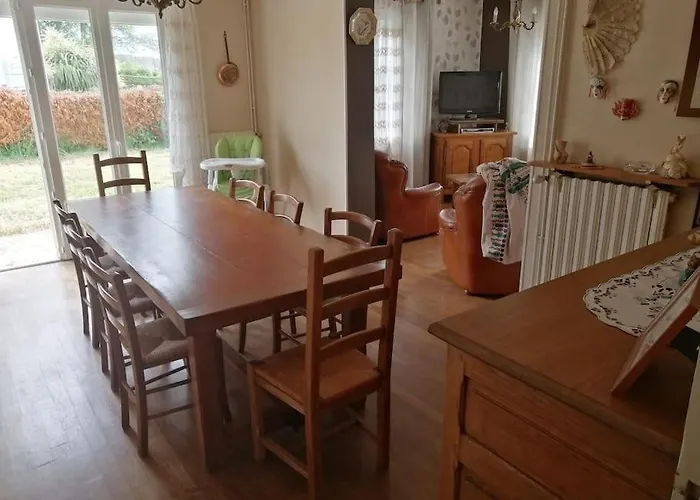 Pavillon Des Annees 70